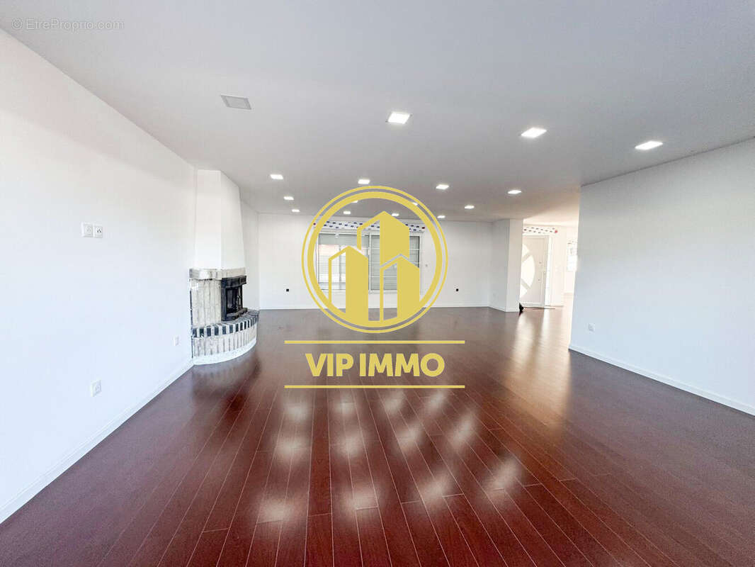 Maison à FACHES-THUMESNIL