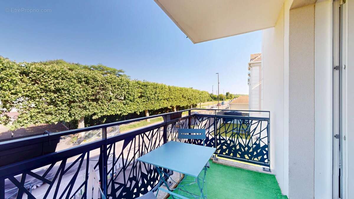 Appartement à CHELLES