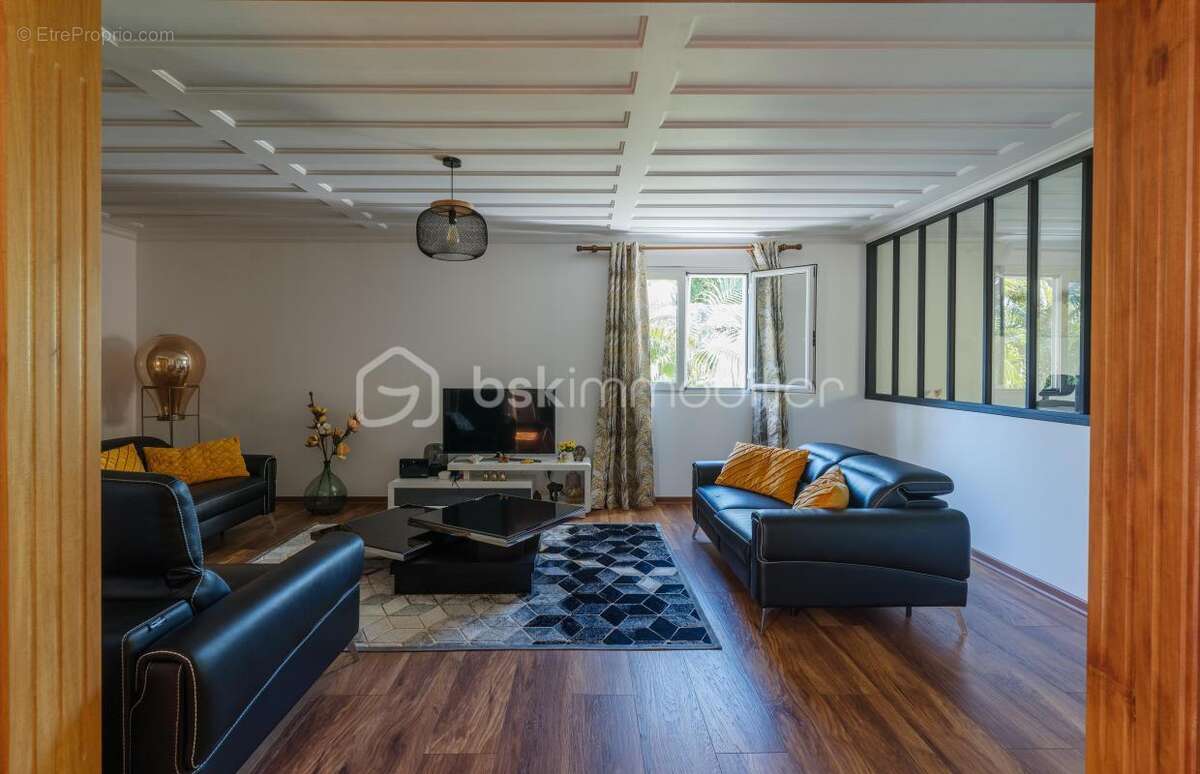 À vendre - Maison à Saint-Anne - photo 7
