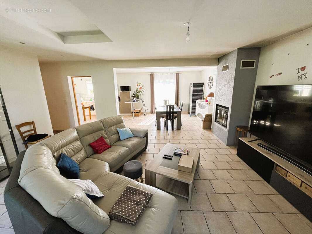 Maison à VILLEMANDEUR