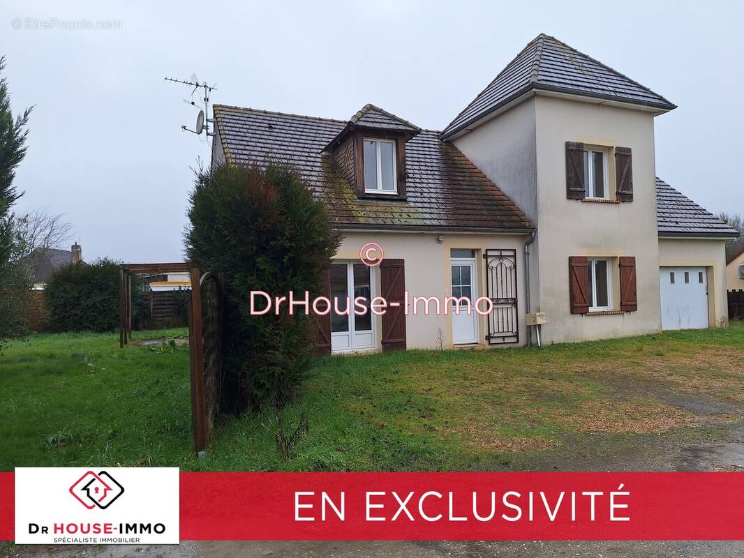 Maison à COURCEBOEUFS