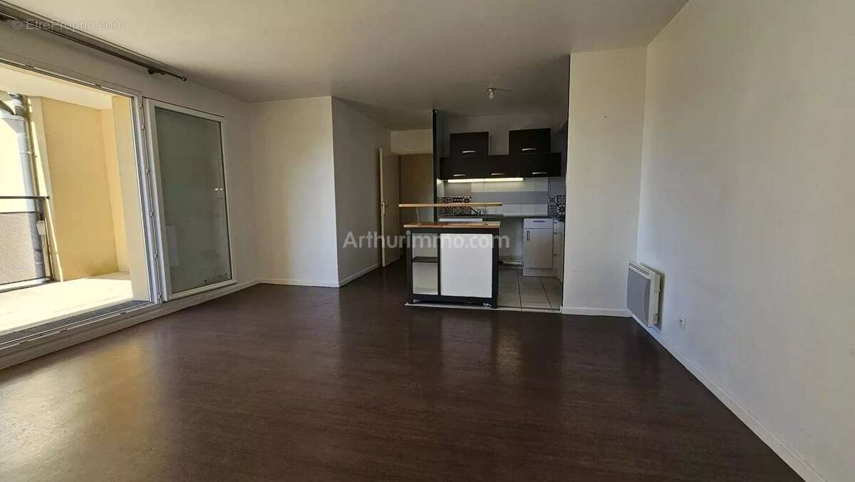 Appartement à MONTLHERY