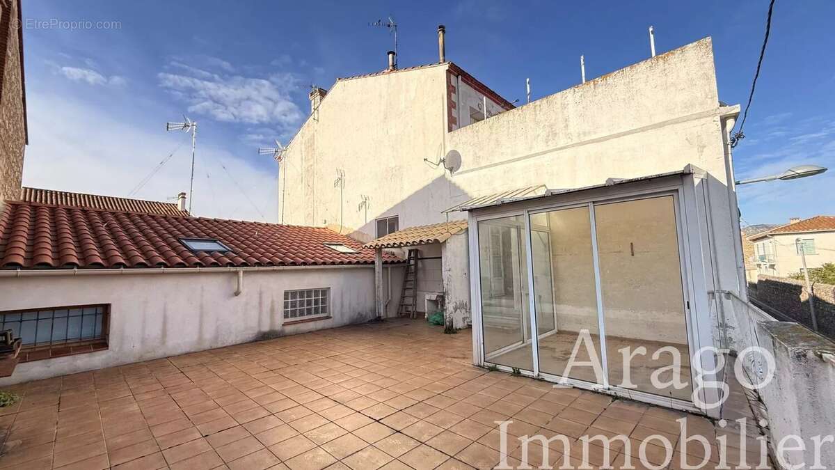 Maison à ESPIRA-DE-L'AGLY