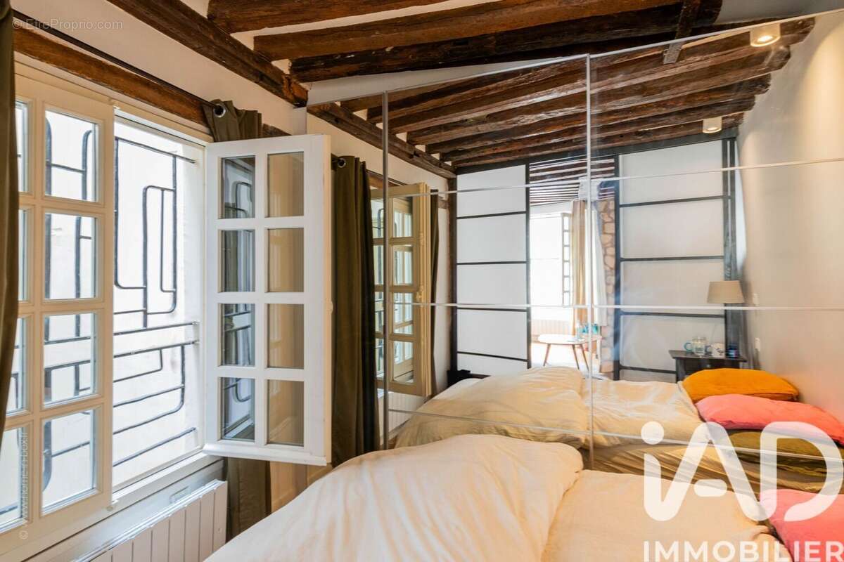 Photo 8 - Appartement à PARIS-4E