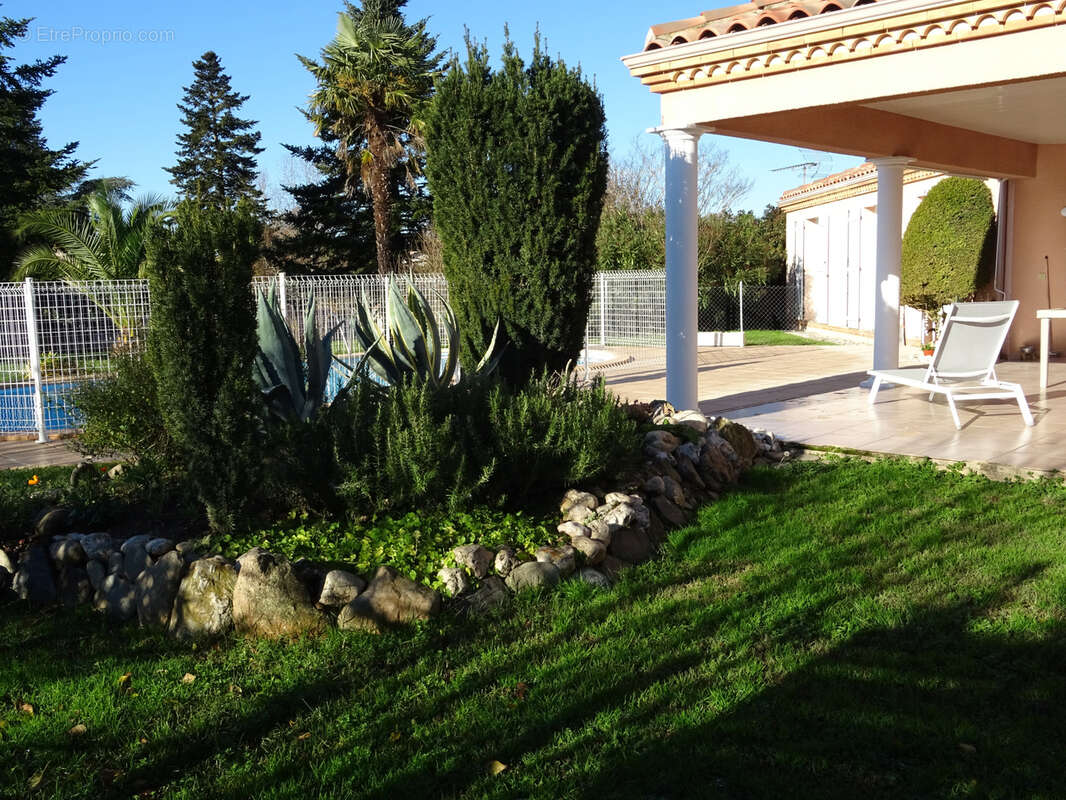 Maison à LESCURE-D'ALBIGEOIS