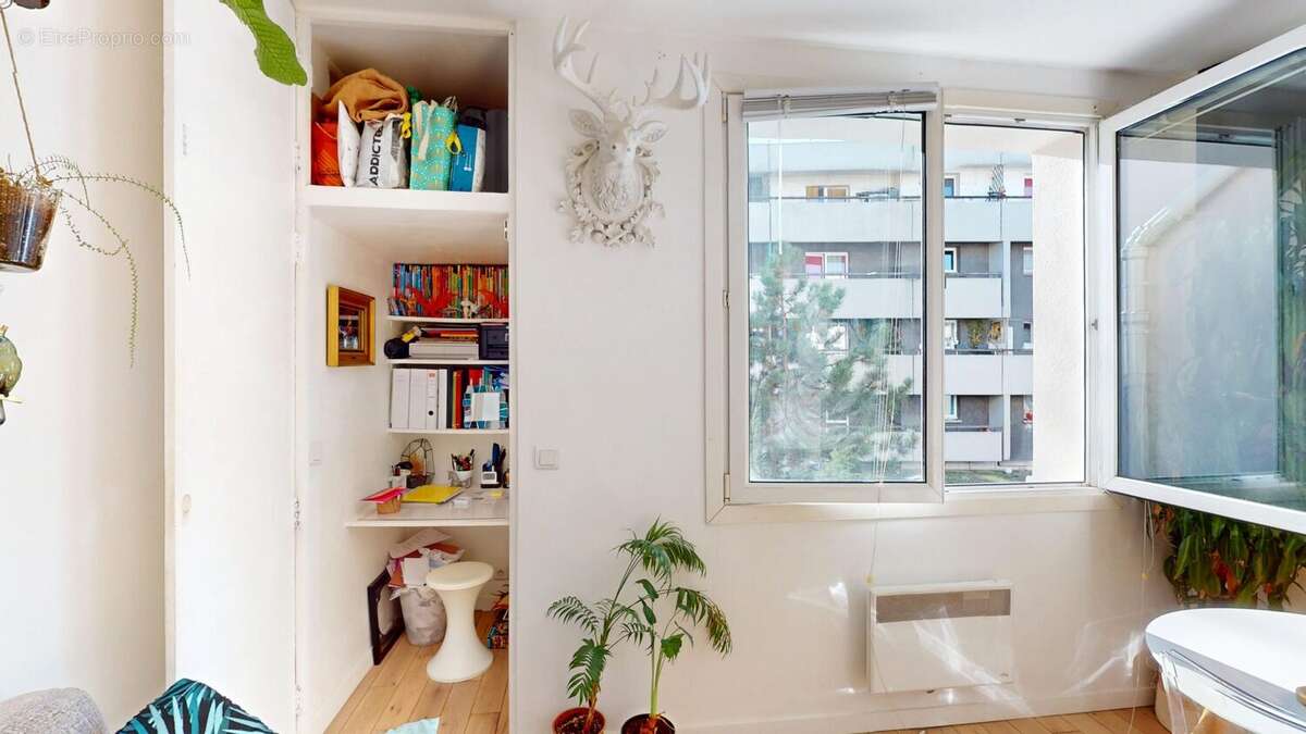 Appartement à PARIS-11E