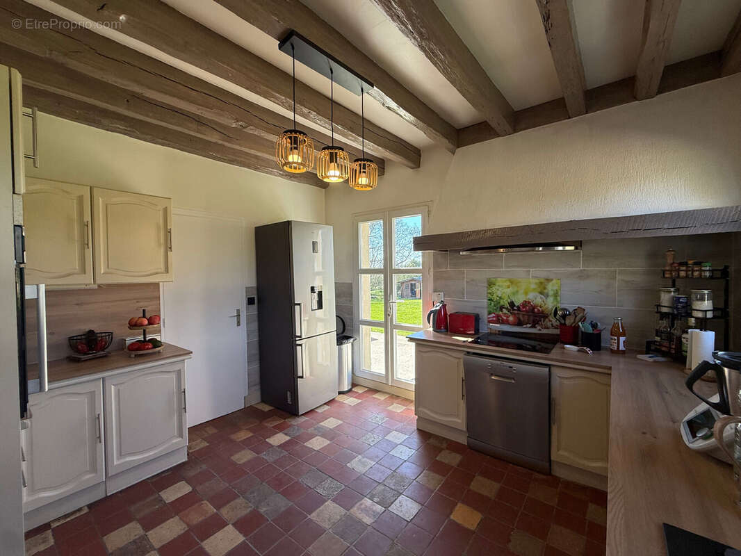 Maison à MONTIPOURET