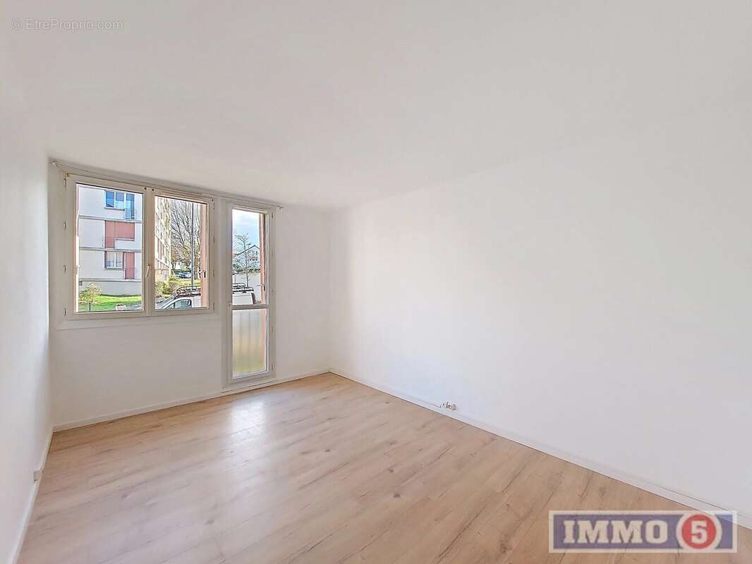 Appartement à NOISY-LE-GRAND