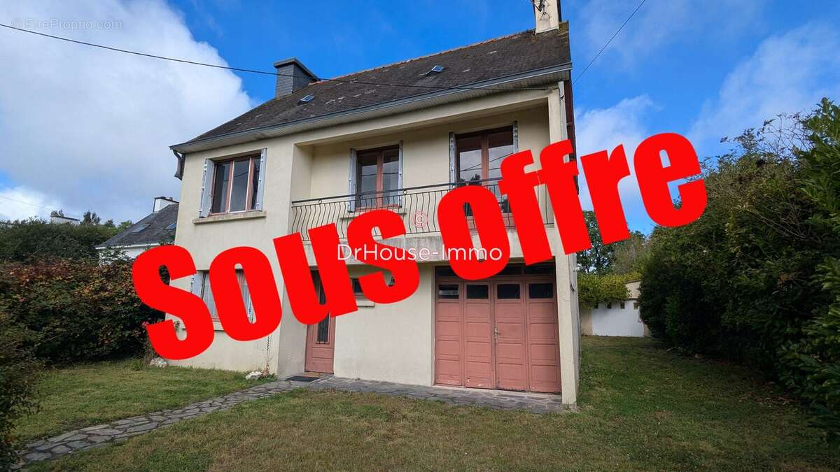 Maison à ROUDOUALLEC