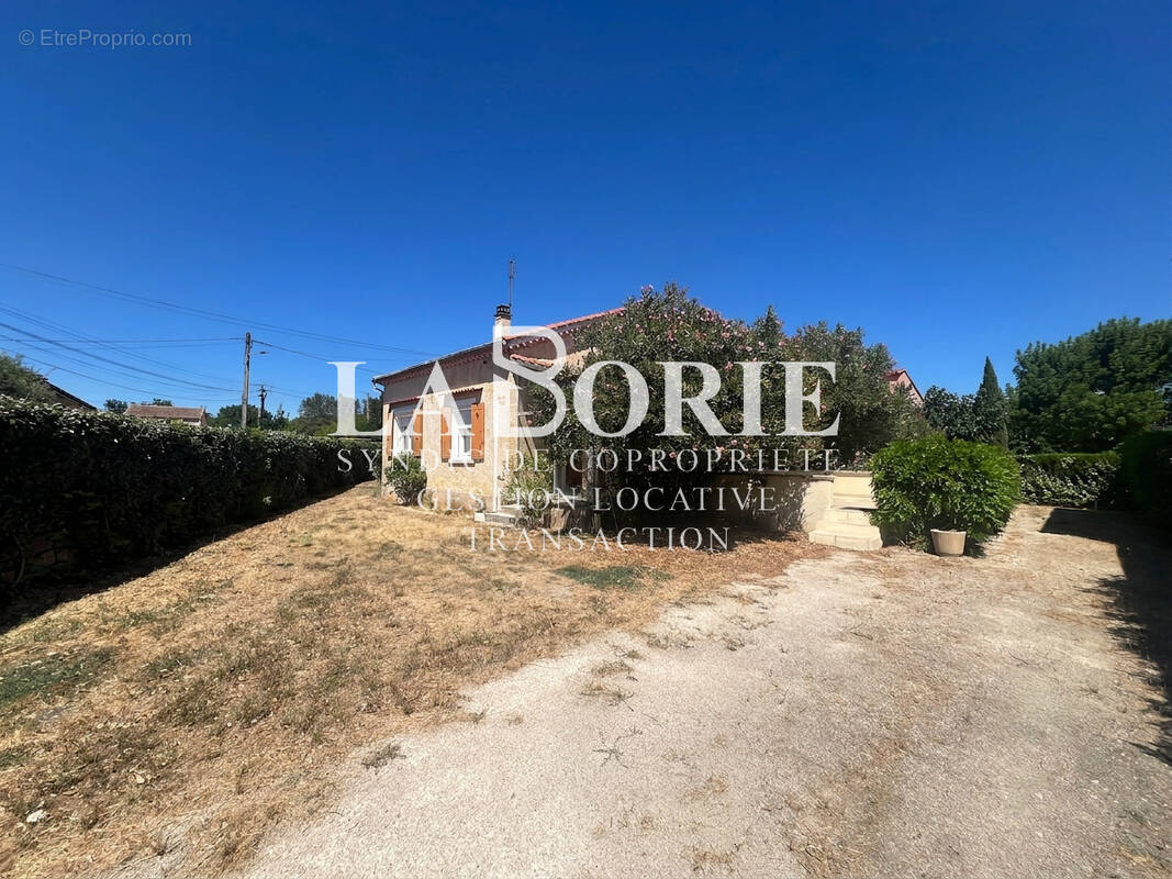 Maison à PIOLENC