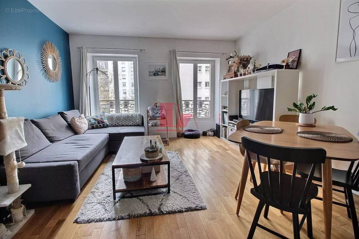 Appartement à ISSY-LES-MOULINEAUX