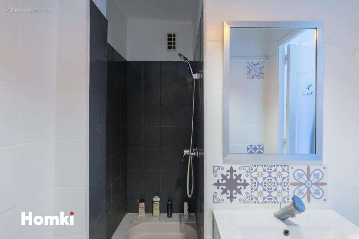 Appartement à MARSEILLE-9E