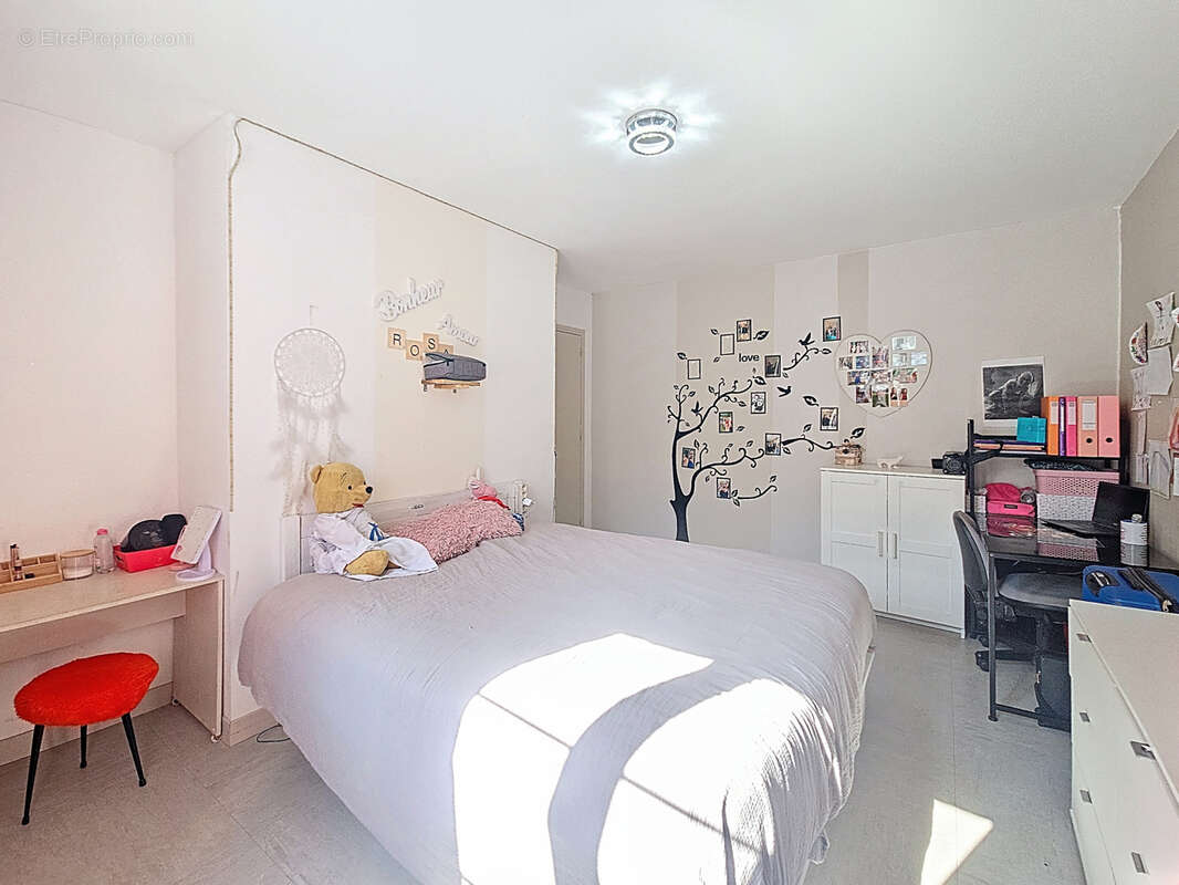 Maison à MONTREVEL-EN-BRESSE