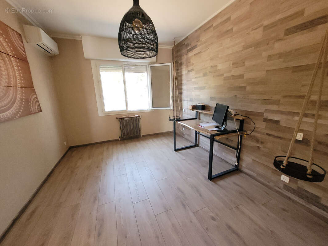 Maison à SALLES-D&#039;AUDE