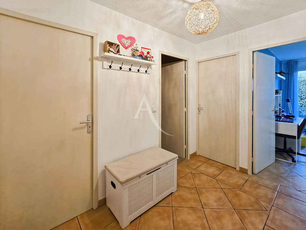Appartement à MARSEILLE-11E