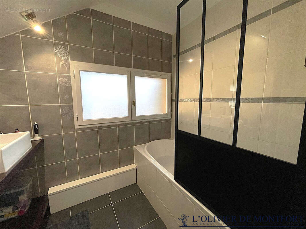 Maison à MONTFORT-L&#039;AMAURY