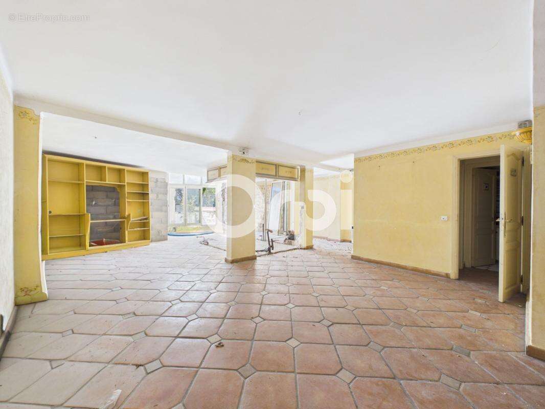 Appartement à MONTAUROUX