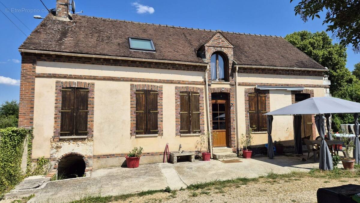 Maison à BRAY-SUR-SEINE
