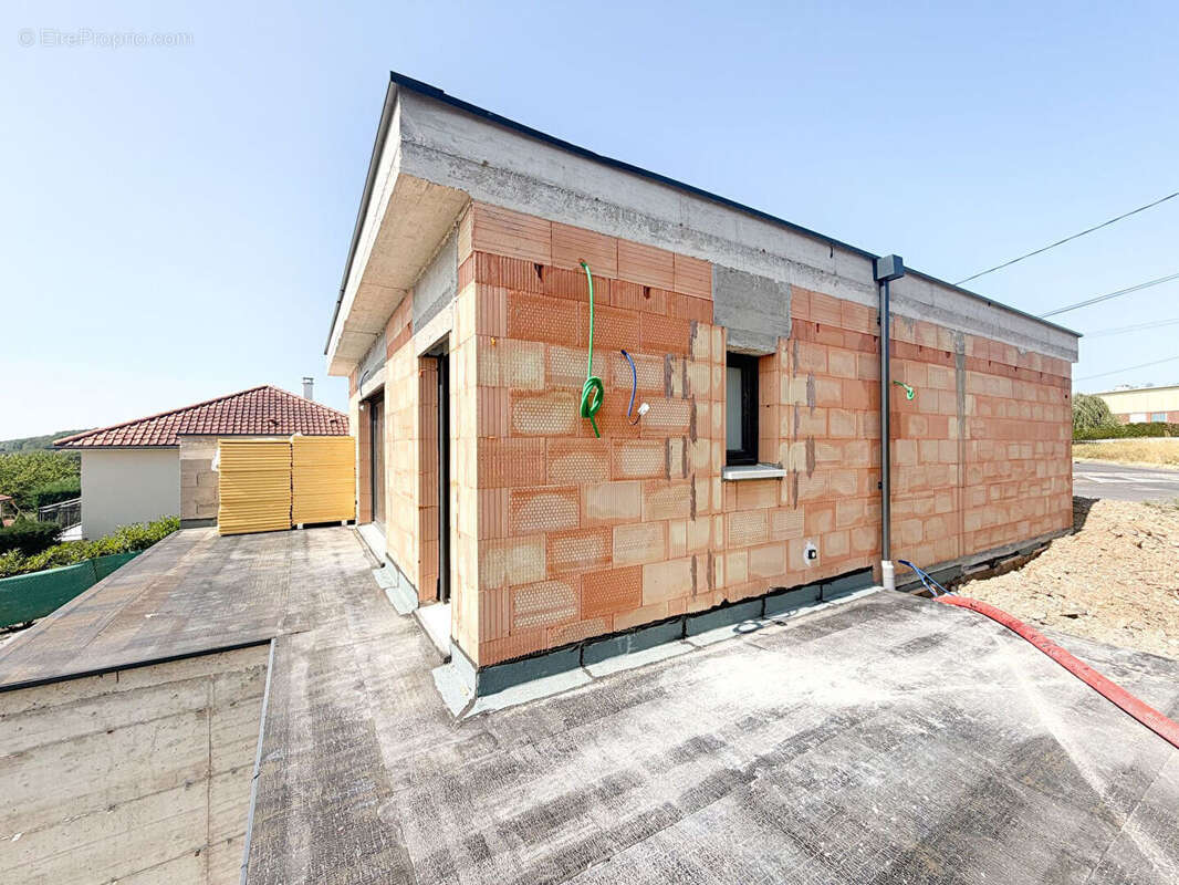 Villa 5 pièces de 154 m2 - photo 4