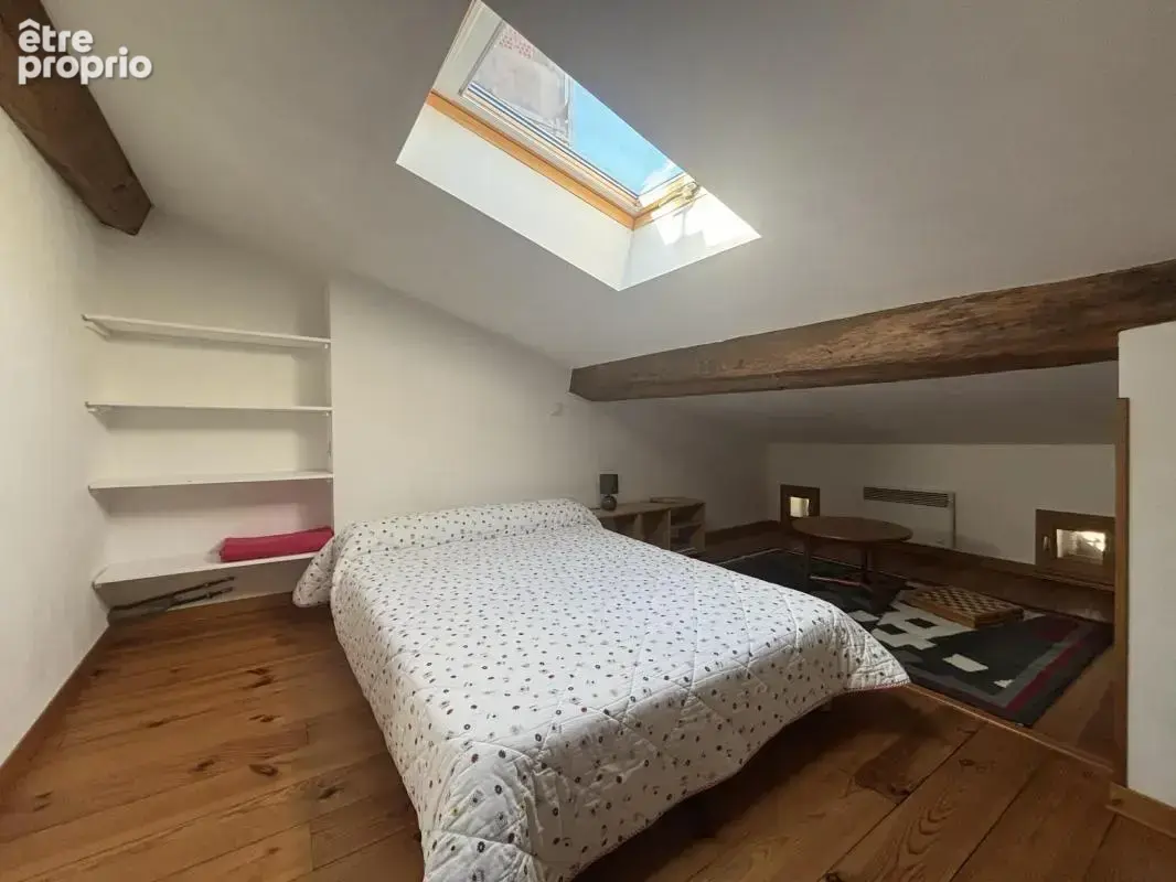 Appartement - idealement situe - centre ville revel - photo 9