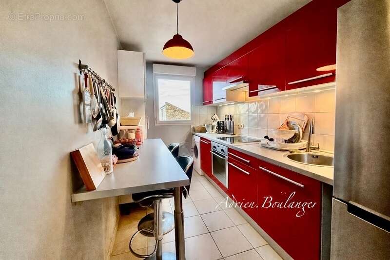 Appartement à SAVIGNY-LE-TEMPLE