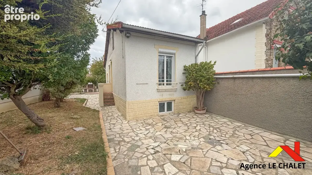Maison à VILLENEUVE-LE-ROI