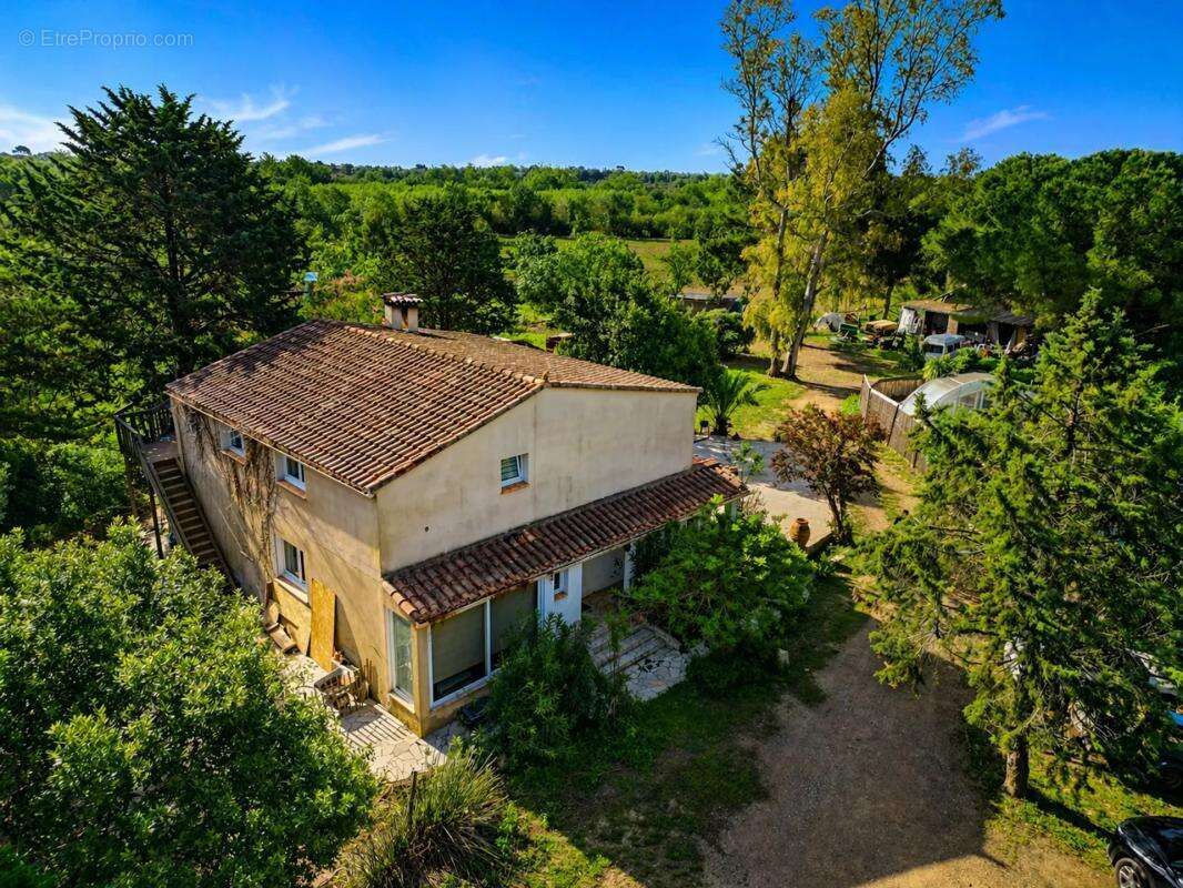 Maison à VIAS