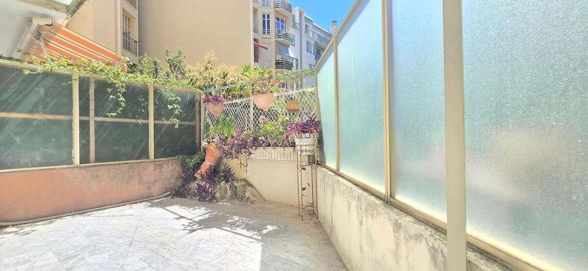 Appartement à NICE