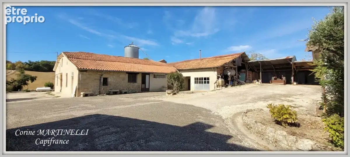 A vendre propriété 2 maisons - Terrain 2 ha - photo 19