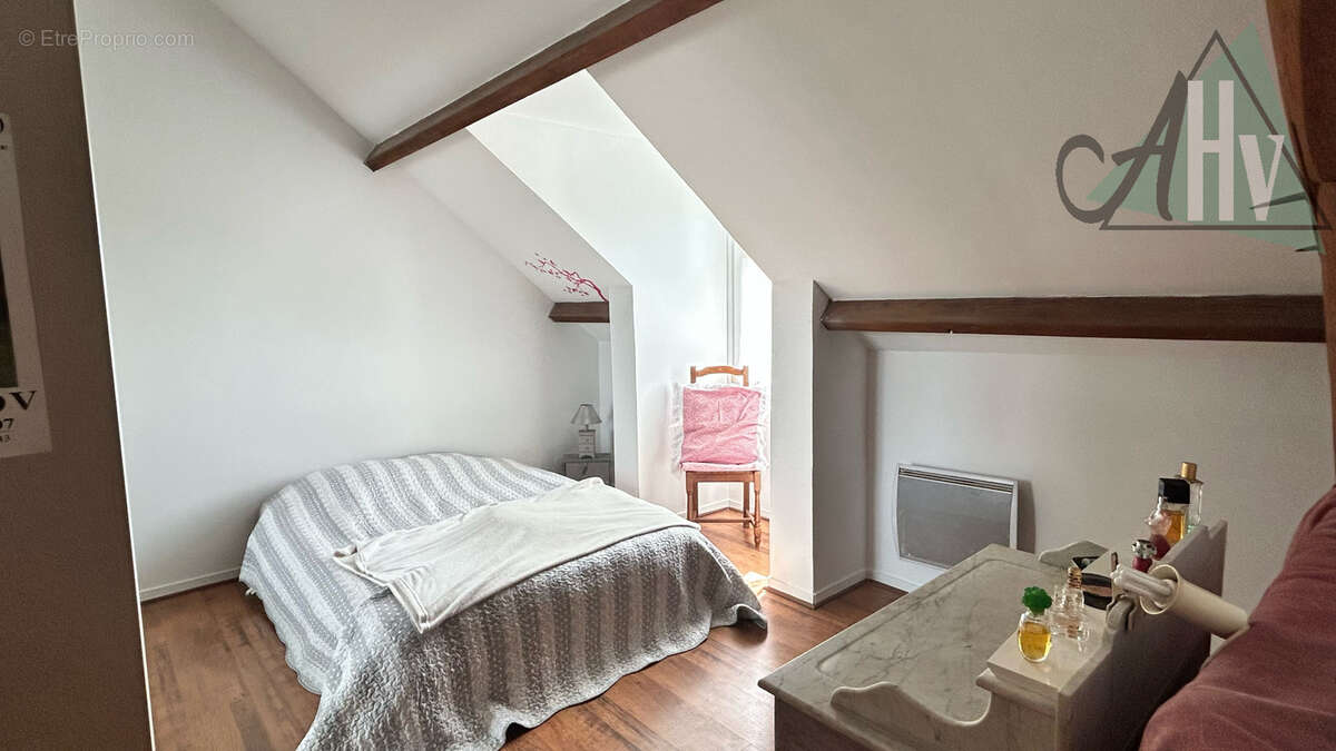 Maison à JUTIGNY