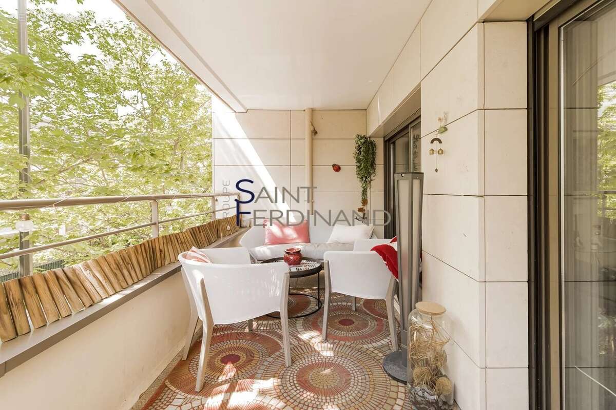 Appartement à LEVALLOIS-PERRET