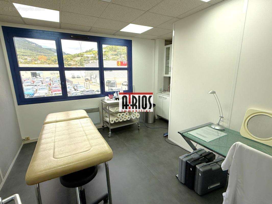 Commerce à LA VALETTE-DU-VAR