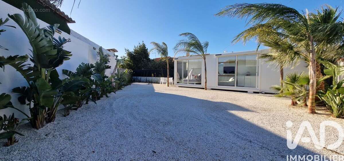 Photo 2 - Terrain à PERPIGNAN