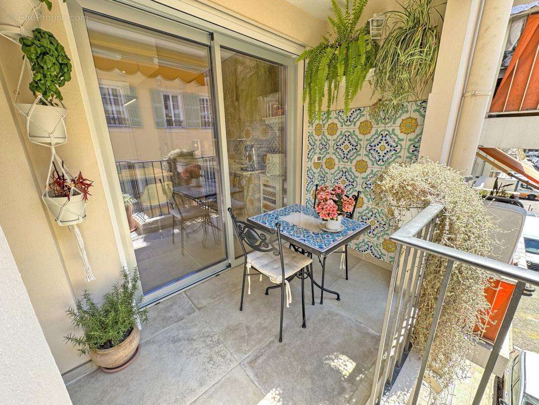 Appartement à NICE