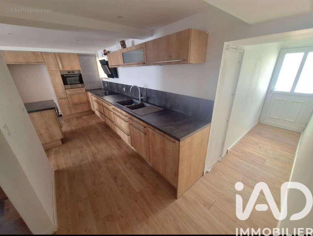 Maison 183 m² à Montigny-Sur-Avre  - photo 7