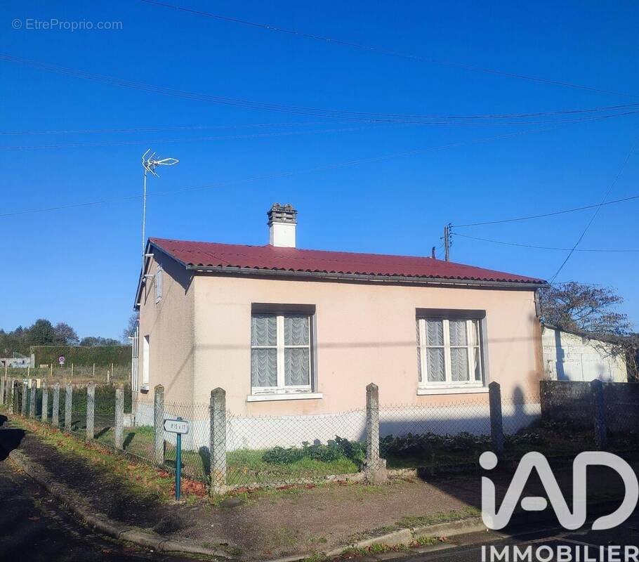 Photo 1 - Maison à MALICORNE-SUR-SARTHE