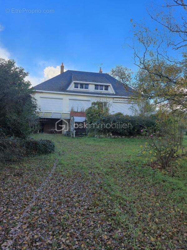 Maison à SAINT-BENOIT-SUR-LOIRE