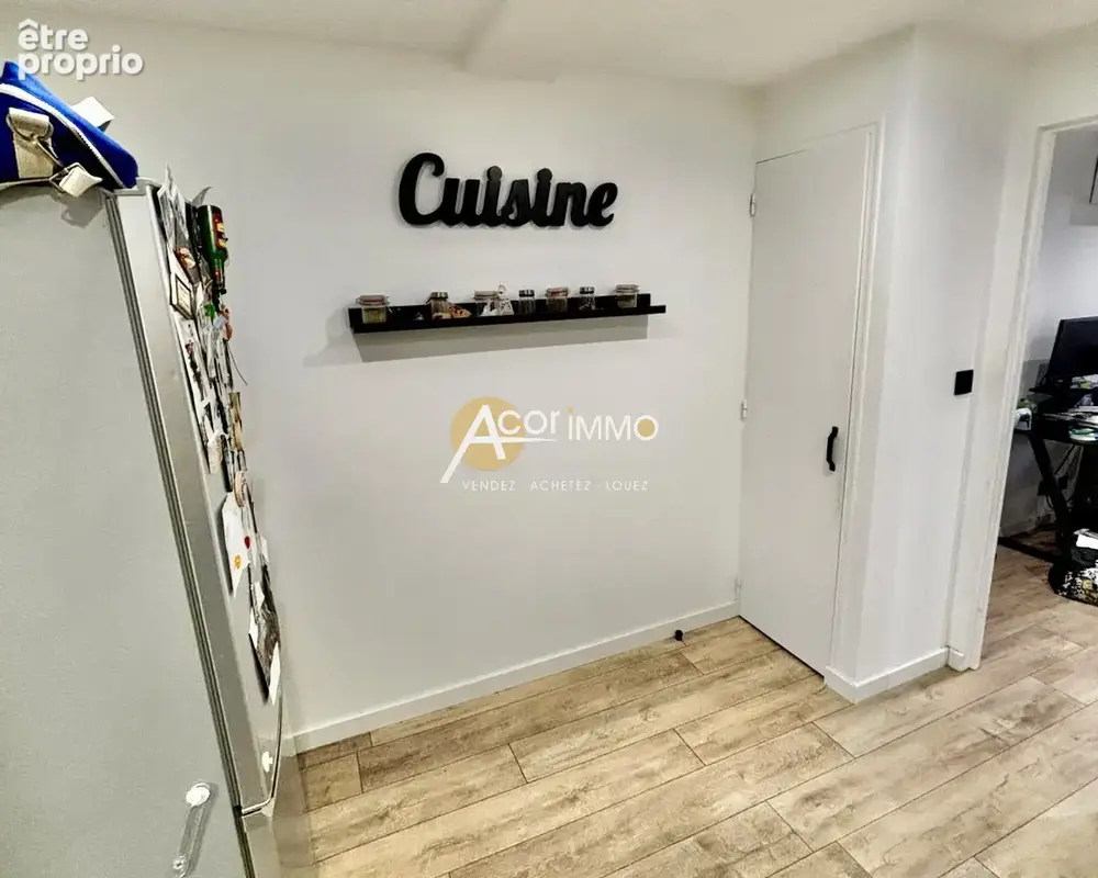 Toulon - Appartement T2 en rez-de-chaussée avec balcon et parking - photo 7