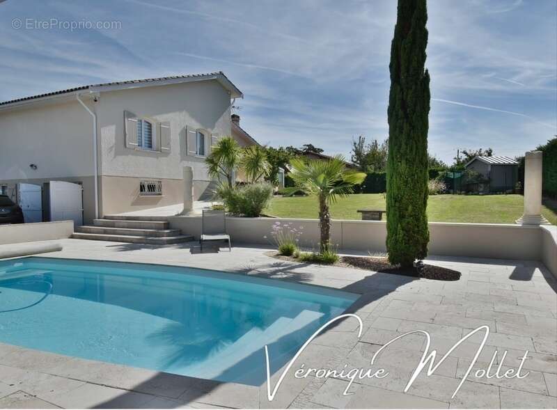 Maison à SAINT-LOUBES