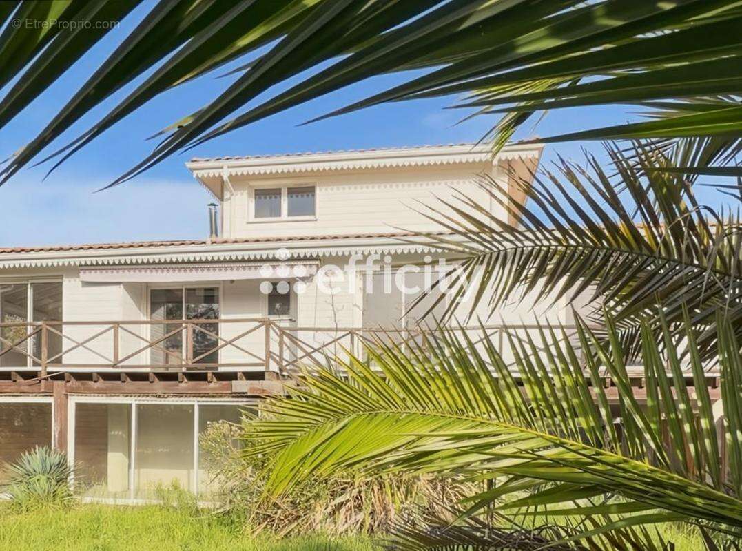 Maison à GUJAN-MESTRAS