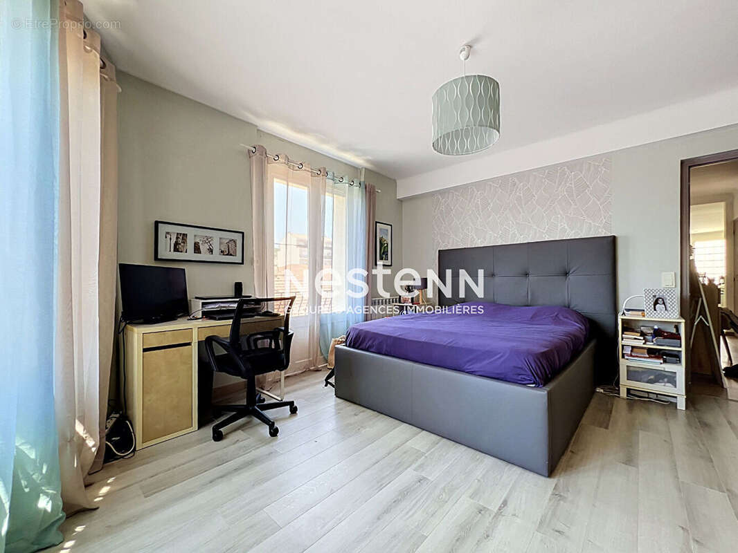 Toit terrasse 75m² en duplex - 5p - 109m² - garage - faible charge - dernier étage - photo 13