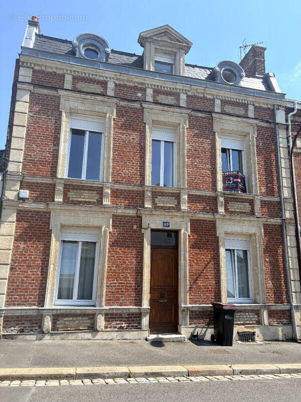 Maison à SAINT-QUENTIN