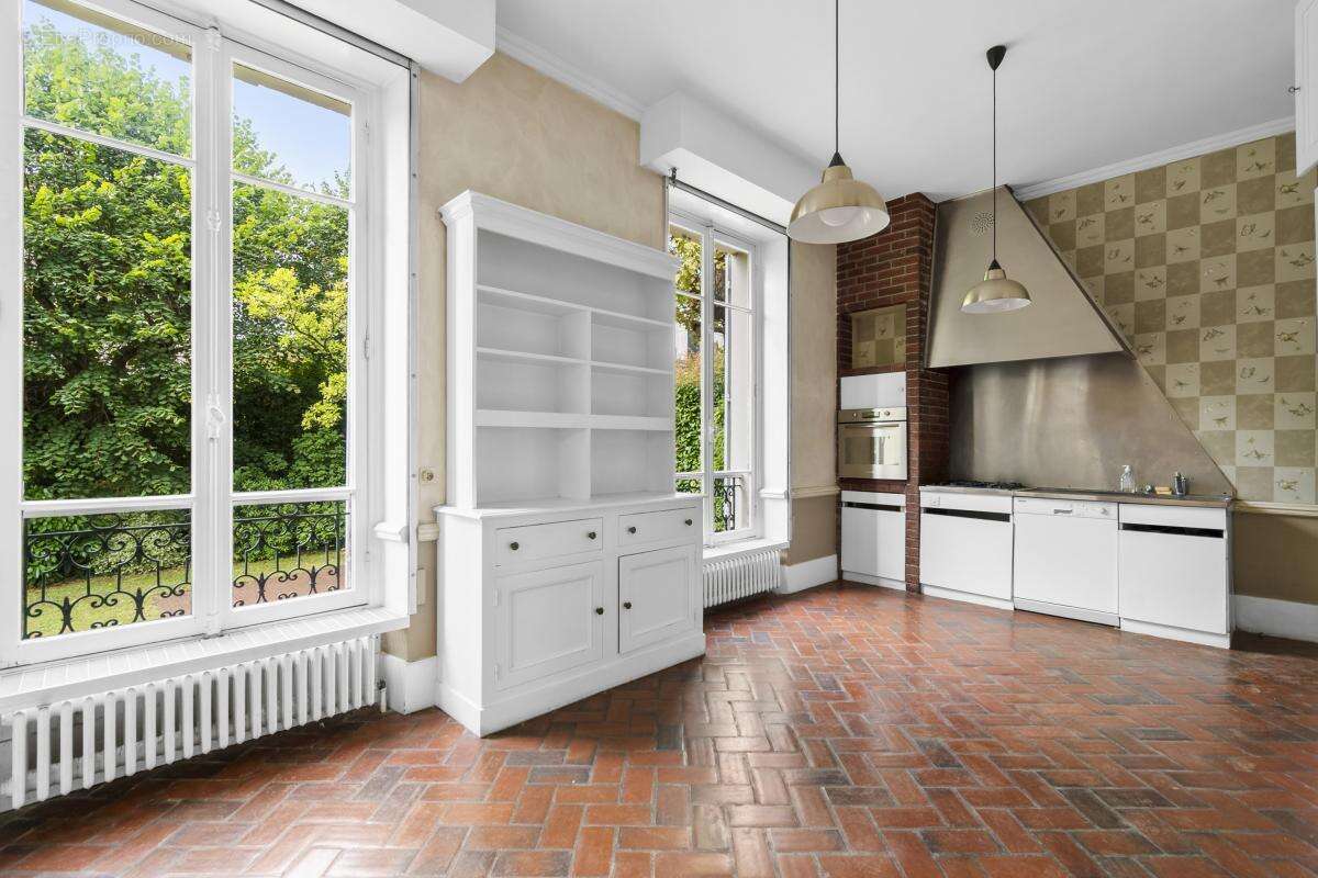 Maison à LE CHESNAY