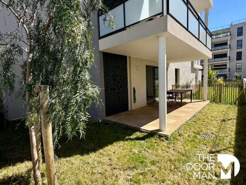 Appartement à HYERES