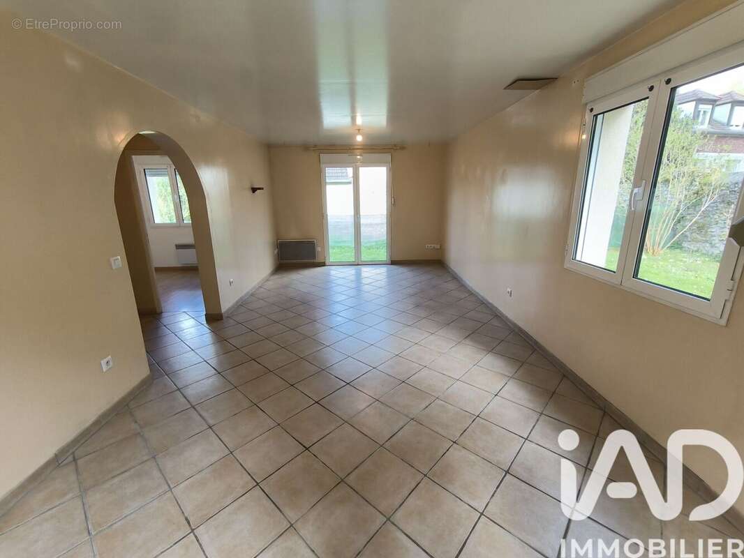 Photo 3 - Maison à CREPY-EN-VALOIS