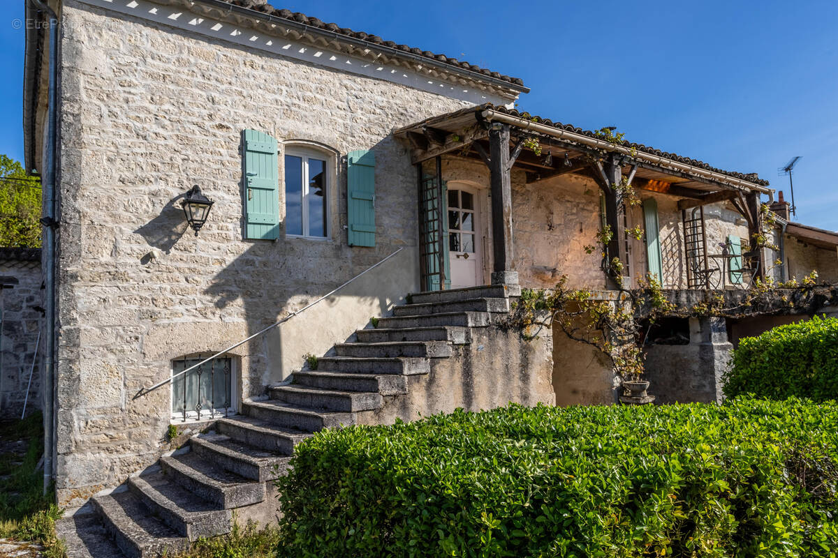 Maison à LAUZERTE