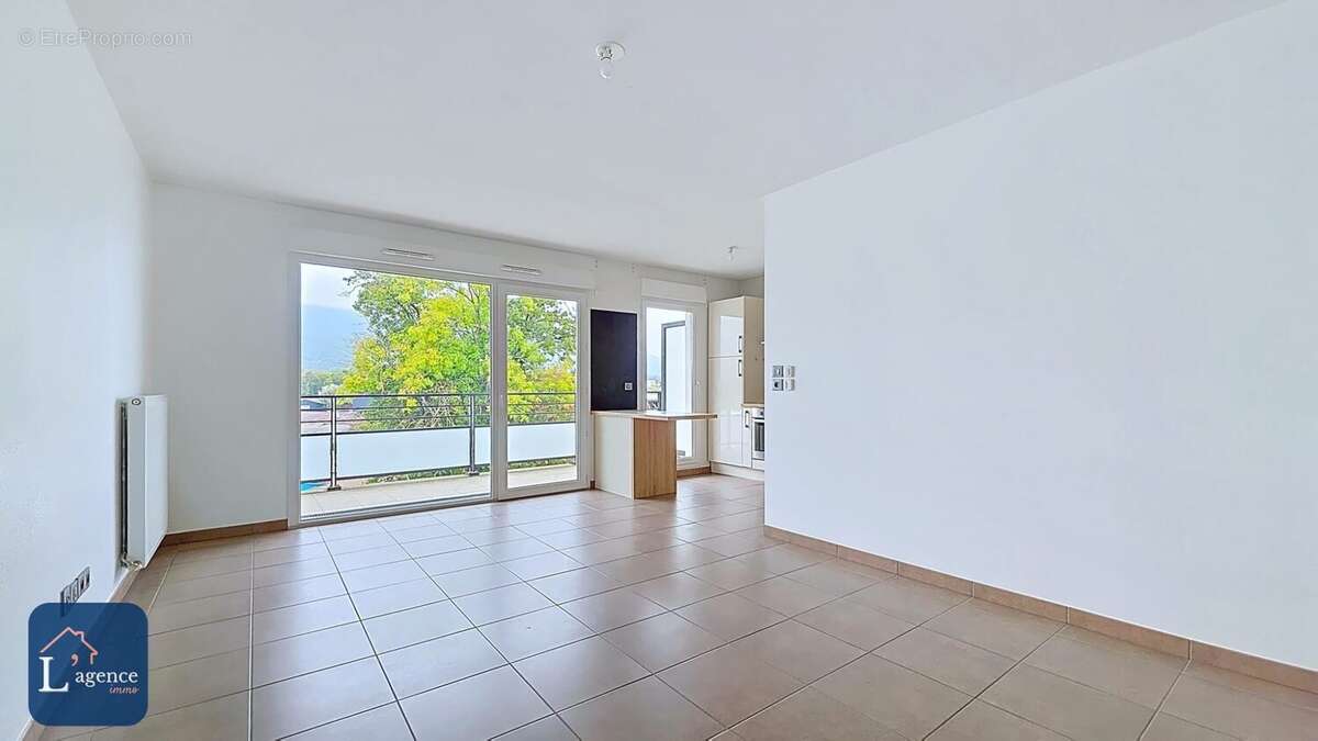 Appartement à SAINT-GENIS-POUILLY