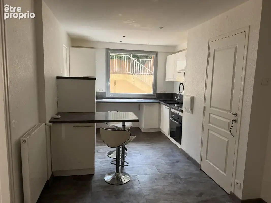 Appartement 3 pièces 80 m² à vendre à Saint-Brieuc (22000) - photo 2