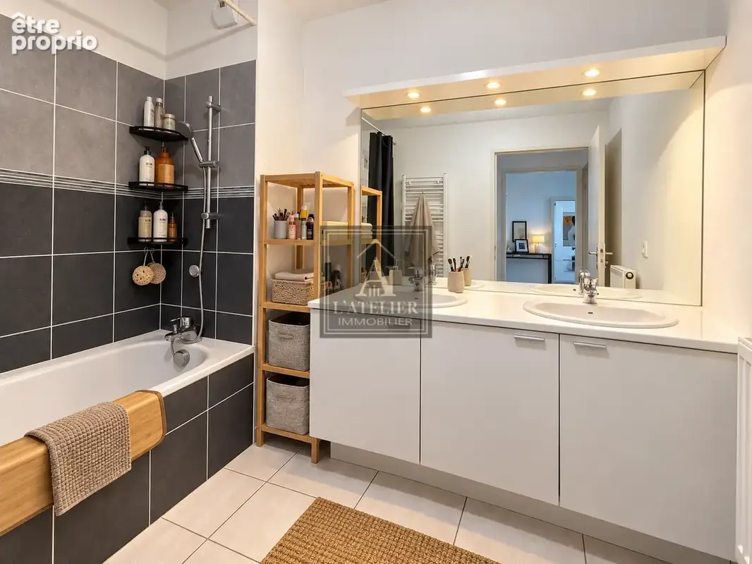 Appartement T3 avec terrasse et stationnement - photo 10