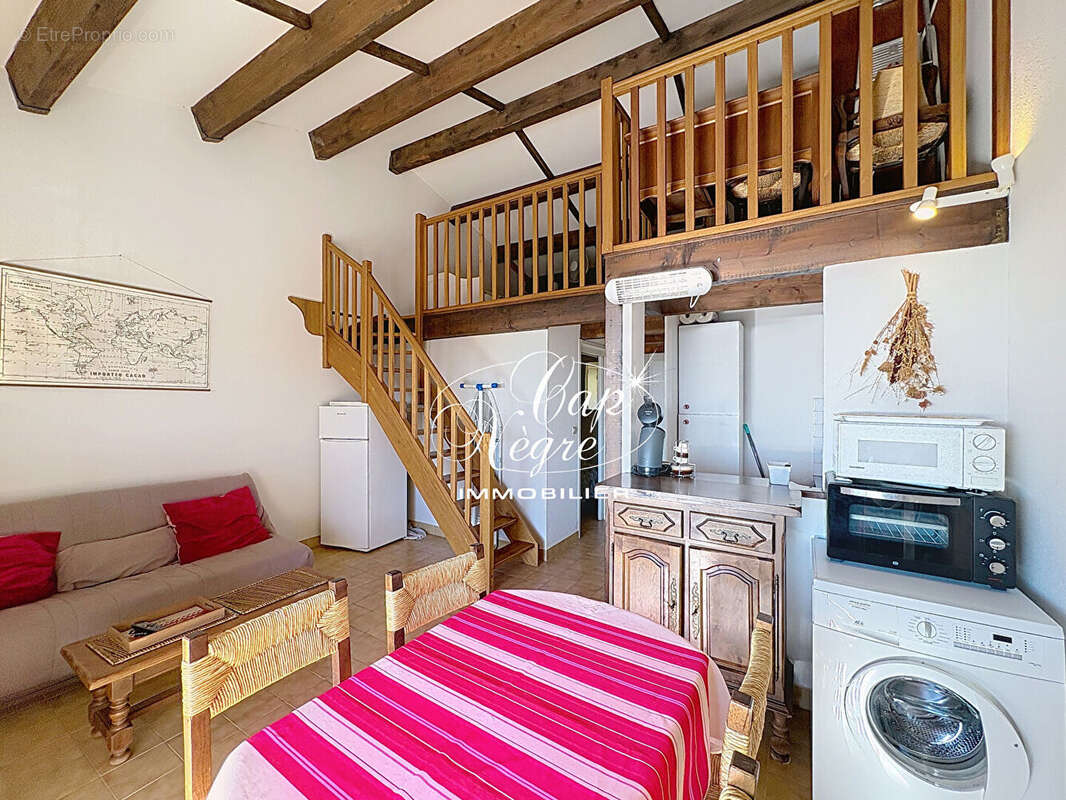Appartement à LES ISSAMBRES